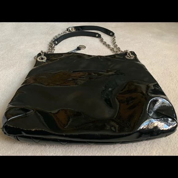 GRACE Handbag Adele Zebra Floral Bag in black - Picture 14 of 16